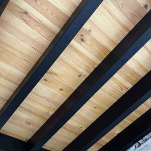 Parquet massif en pin maritime mezzanine double face petits nœuds largeur 140mm